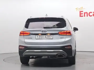 2018 Hyundai Santa Fe с пробегом 136 905 км