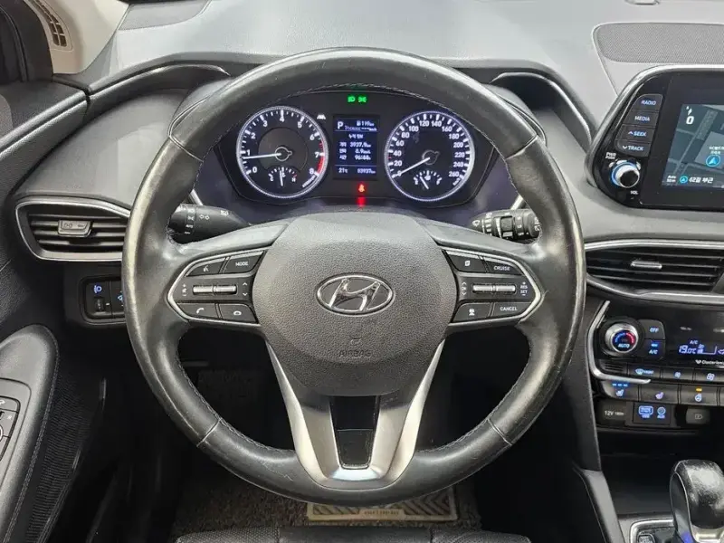2019 Hyundai Santa Fe с пробегом 83 937 км