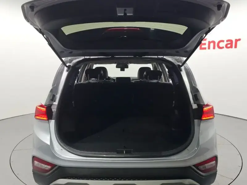 2018 Hyundai Santa Fe с пробегом 136 905 км