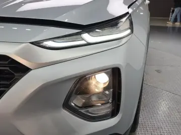 2018 Hyundai Santa Fe с пробегом 136 905 км