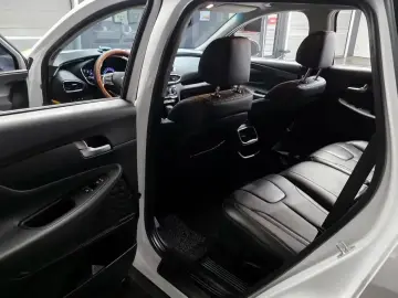 2019 Hyundai Santa Fe с пробегом 106 823 км