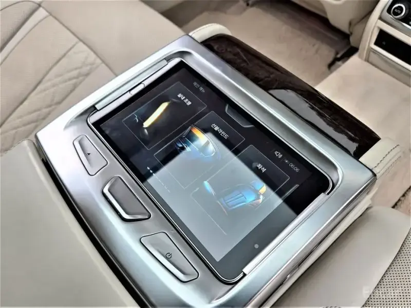 2016 BMW 7 серии с пробегом 123 900 км