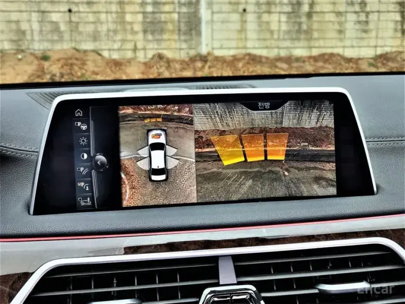 2016 BMW 7 серии с пробегом 123 900 км