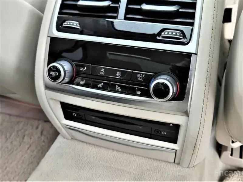 2016 BMW 7 серии с пробегом 123 900 км