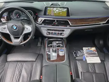 2016 BMW 7 серии с пробегом 102 150 км