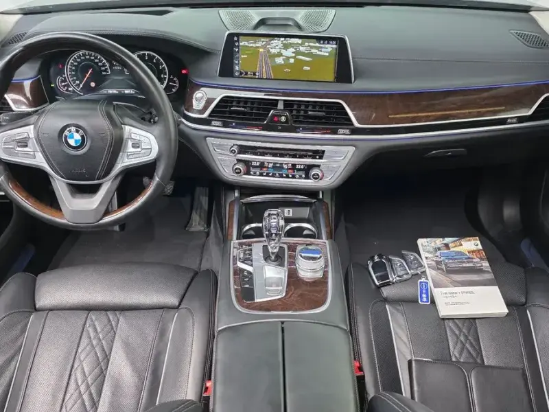 2016 BMW 7 серии с пробегом 102 150 км