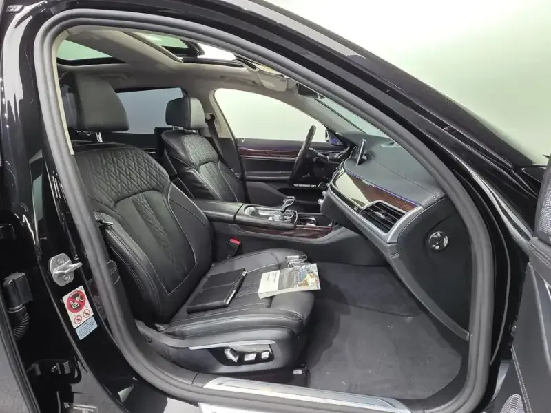 2016 BMW 7 серии с пробегом 102 150 км