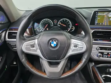 2016 BMW 7 серии с пробегом 102 150 км