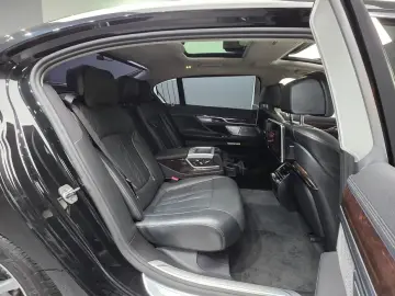 2016 BMW 7 серии с пробегом 102 150 км