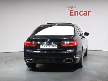 2016 BMW 7 серии с пробегом 138 640 км
