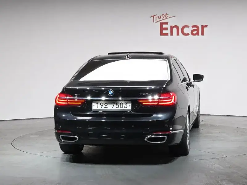 2016 BMW 7 серии с пробегом 138 640 км
