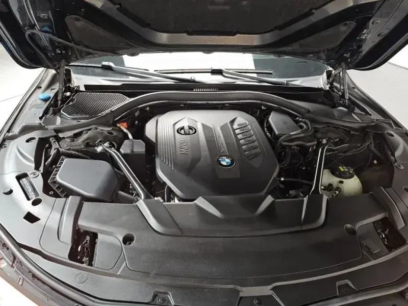 2016 BMW 7 серии с пробегом 138 640 км