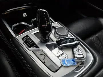 2015 BMW 7 серии с пробегом 109 234 км