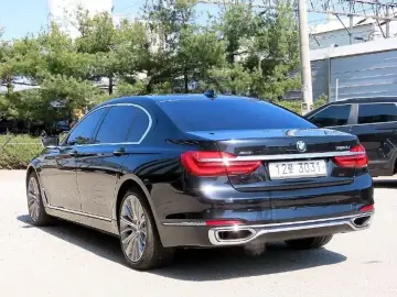 2016 BMW 7 серии с пробегом 119 895 км
