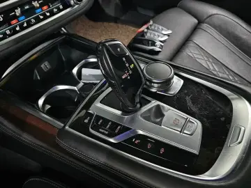 2016 BMW 7 серии с пробегом 108 576 км