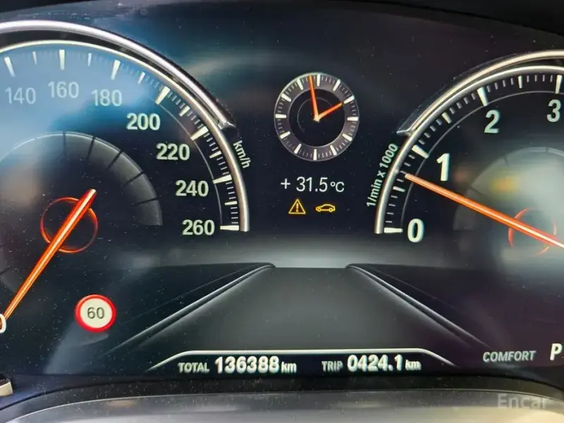 2017 BMW 7 серии с пробегом 136 388 км