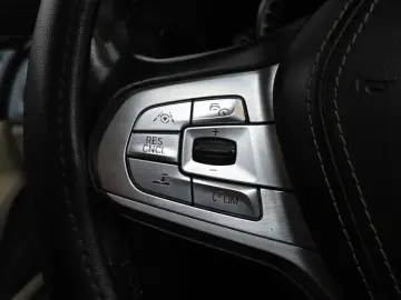 2015 BMW 7 серии с пробегом 92 628 км