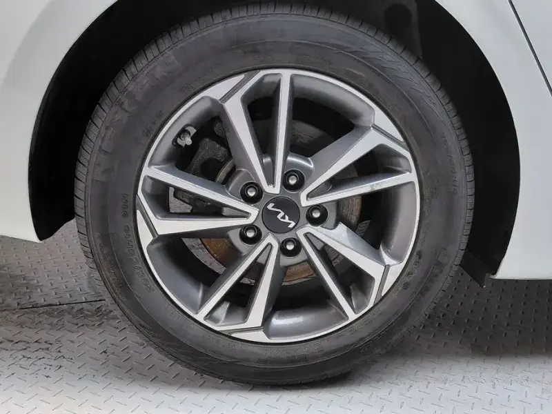 2022 Kia K3 с пробегом 75 124 км