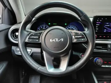 2022 Kia K3 с пробегом 75 124 км