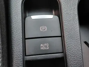 2022 Kia K3 с пробегом 75 124 км