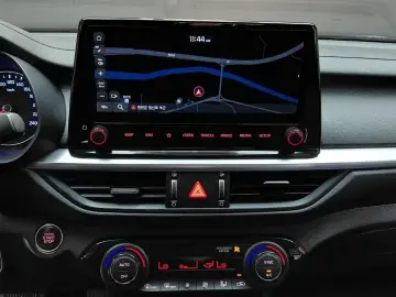2022 Kia K3 с пробегом 75 124 км