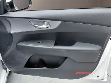 2022 Kia K3 с пробегом 75 124 км