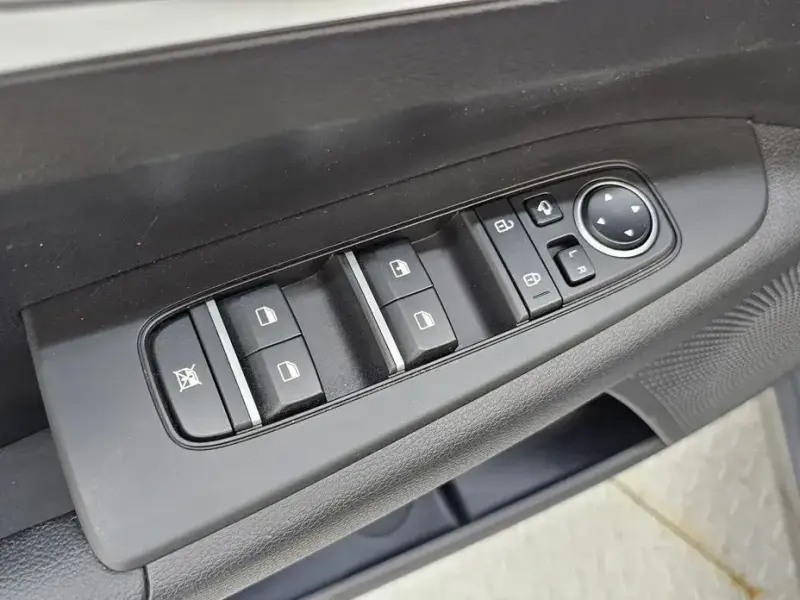 2022 Kia K3 с пробегом 105 937 км