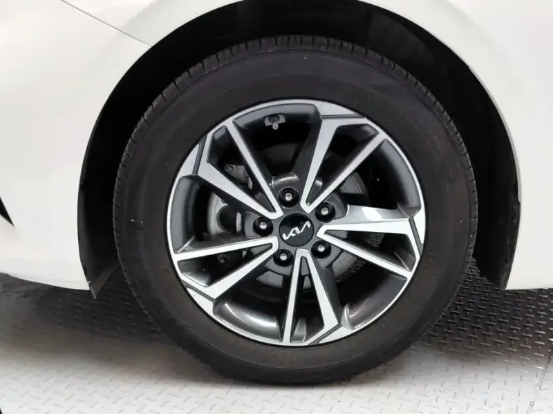 2022 Kia K3 с пробегом 58 038 км