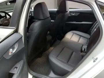 2022 Kia K3 с пробегом 58 038 км
