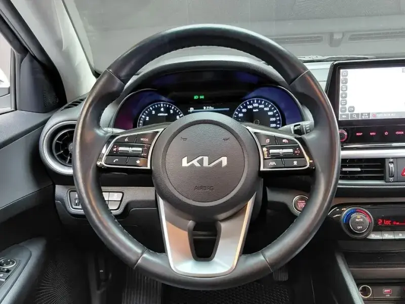 2022 Kia K3 с пробегом 58 038 км