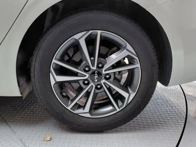 2022 Kia K3 с пробегом 58 038 км