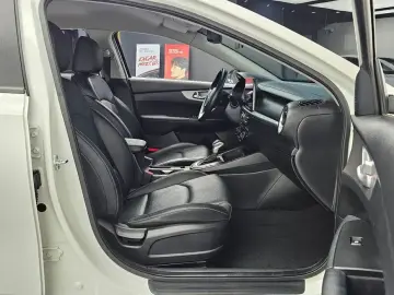2022 Kia K3 с пробегом 91 872 км