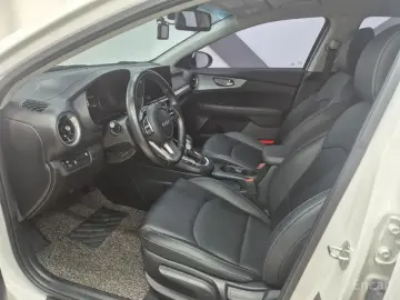 2021 Kia K3 с пробегом 78 475 км