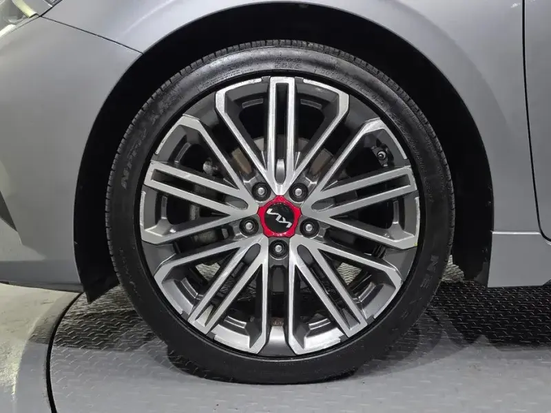2022 Kia K3 с пробегом 114 896 км