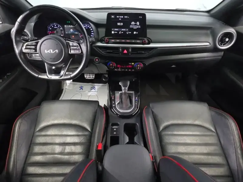 2022 Kia K3 с пробегом 114 896 км
