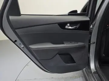 2022 Kia K3 с пробегом 114 896 км