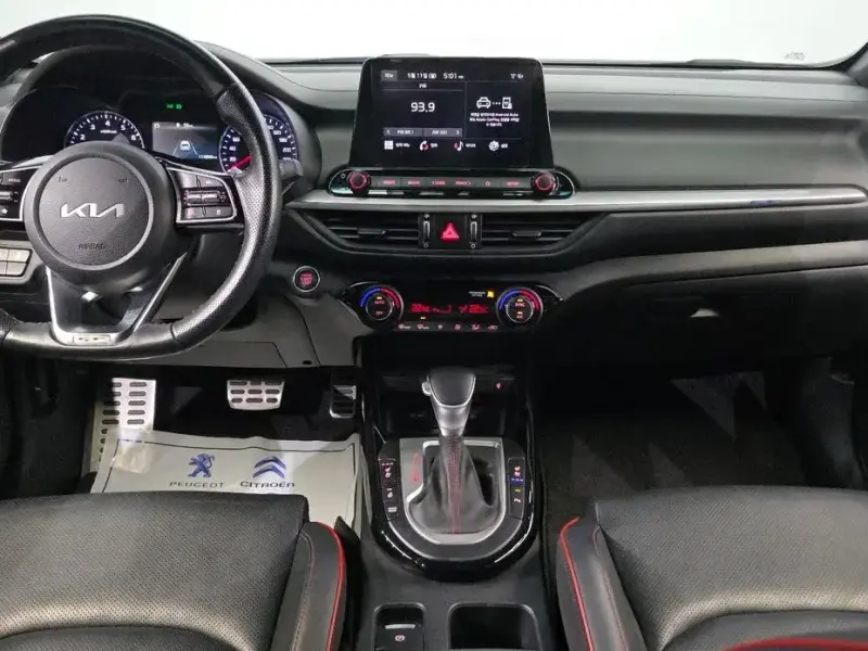 2022 Kia K3 с пробегом 114 896 км