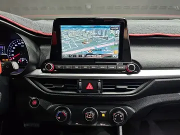 2021 Kia K3 с пробегом 46 038 км