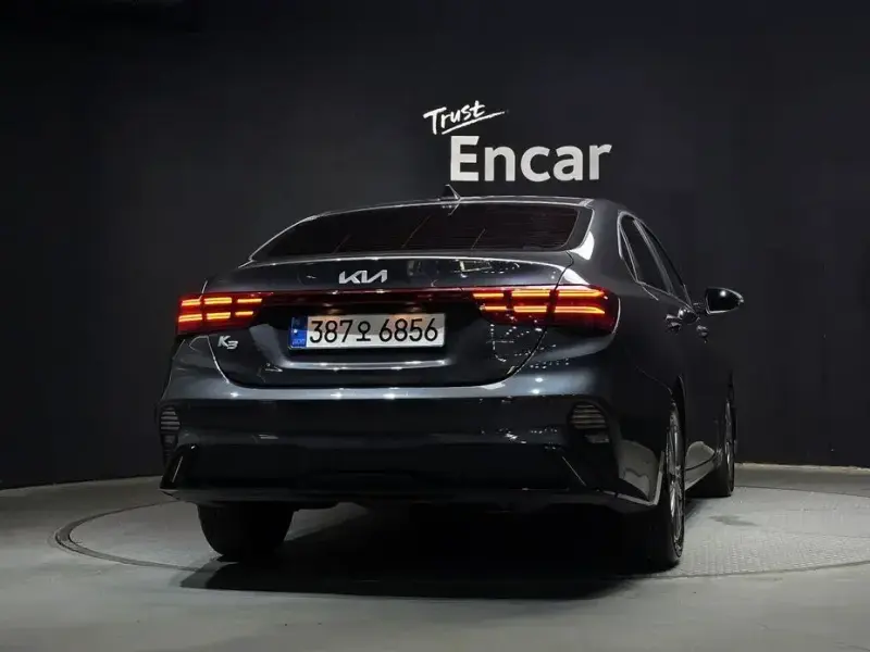 2022 Kia K3 с пробегом 72 916 км