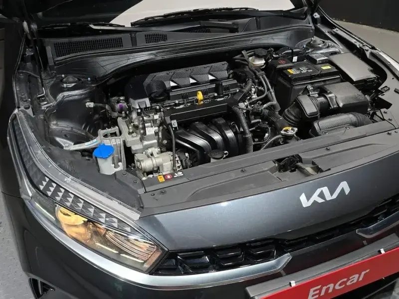 2022 Kia K3 с пробегом 72 916 км