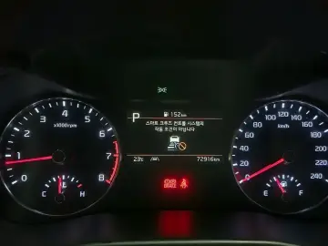 2022 Kia K3 с пробегом 72 916 км