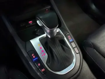 2022 Kia K3 с пробегом 72 916 км