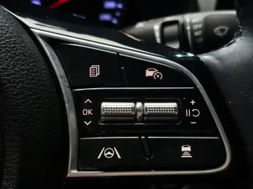 2022 Kia K3 с пробегом 72 916 км