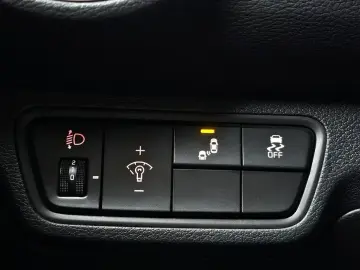 2022 Kia K3 с пробегом 72 916 км
