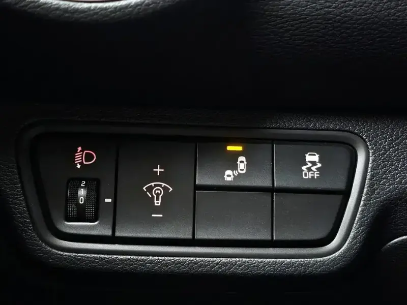 2022 Kia K3 с пробегом 72 916 км