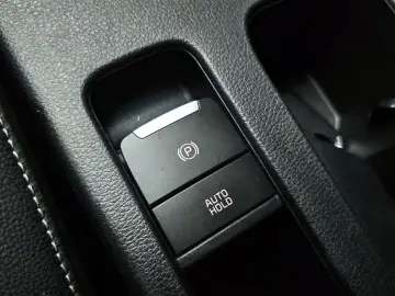 2022 Kia K3 с пробегом 72 916 км