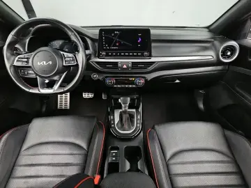 2022 Kia K3 с пробегом 62 903 км
