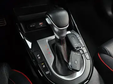 2022 Kia K3 с пробегом 62 903 км