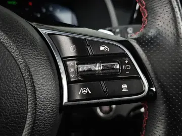 2022 Kia K3 с пробегом 62 903 км