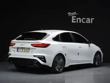 2022 Kia K3 с пробегом 47 107 км